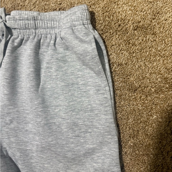 SHEWIN Women's 2 Piece Lounge Sets Set - Picture 8 of 8